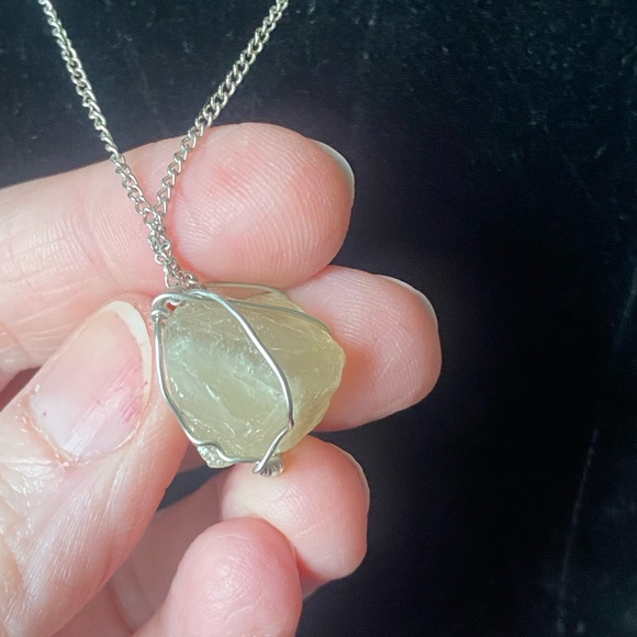 Hand Crafted Wire Wrapped Citrine Crystal Pendant Necklace - Picture 5 of 6